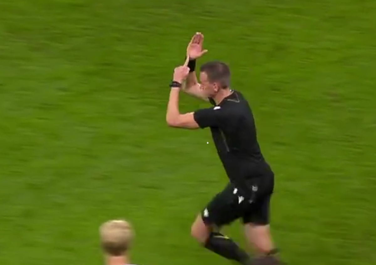 Ionuț Radu, salvat de VAR! Cum a fost anulat al treilea gol al Suediei în partida cu România