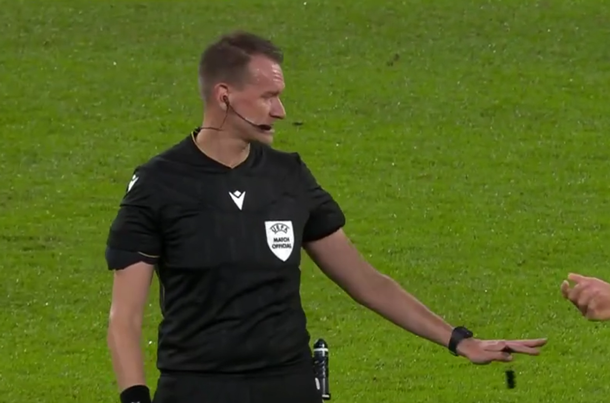 Ionuț Radu, salvat de VAR! Cum a fost anulat al treilea gol al Suediei în partida cu România