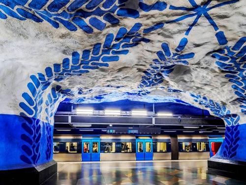 Metroul din Stockholm, o operă de artă subterană la fiecare stație Foto: Andrei Furnigă