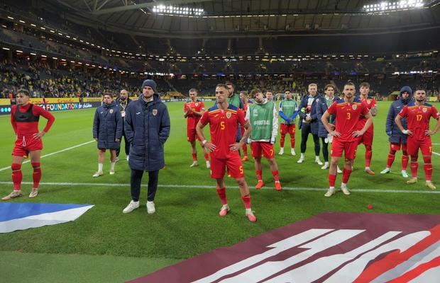 Ce s-a întâmplat la finalul partidei Suedia - România: „tricolorii”, atenți la discursul liderilor de peluză