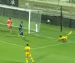 Cătălin Vulturar, accidentat în Cipru U21 - România U21 // foto: captură Voyo