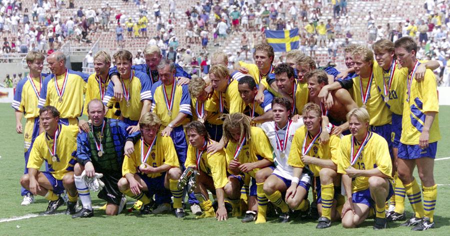 La CM 1994, Suedia a obținut medaliile de bronz după ce a trecut în sferturile de finală de România. Foto: imago Jurnalista care a realizat interviuri virale cu Mourinho și Zlatan face acum reverență în fața României: „Ce pasiune aveți pentru națională!”