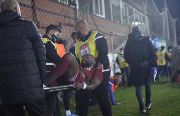 Veste teribilă pentru Dan Petrescu » Ce diagnostic a primit Mike Cestor și cât va lipsi de pe gazon