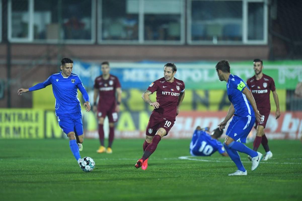 FC VOLUNTARI - CFR CLUJ 0-1. Nici suspendarea nu-l poate opri pe Dan Petrescu: „L-am auzit și din tribună!” 