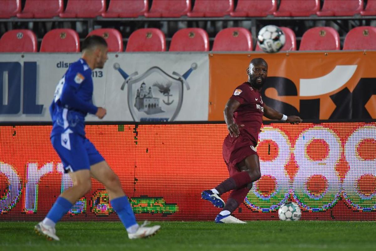 FC VOLUNTARI - CFR CLUJ 0-1. Nici suspendarea nu-l poate opri pe Dan Petrescu: „L-am auzit și din tribună!” 