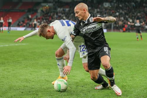 Alexandru Mitriță, în negru, la PAOK // foto: Imago Images
