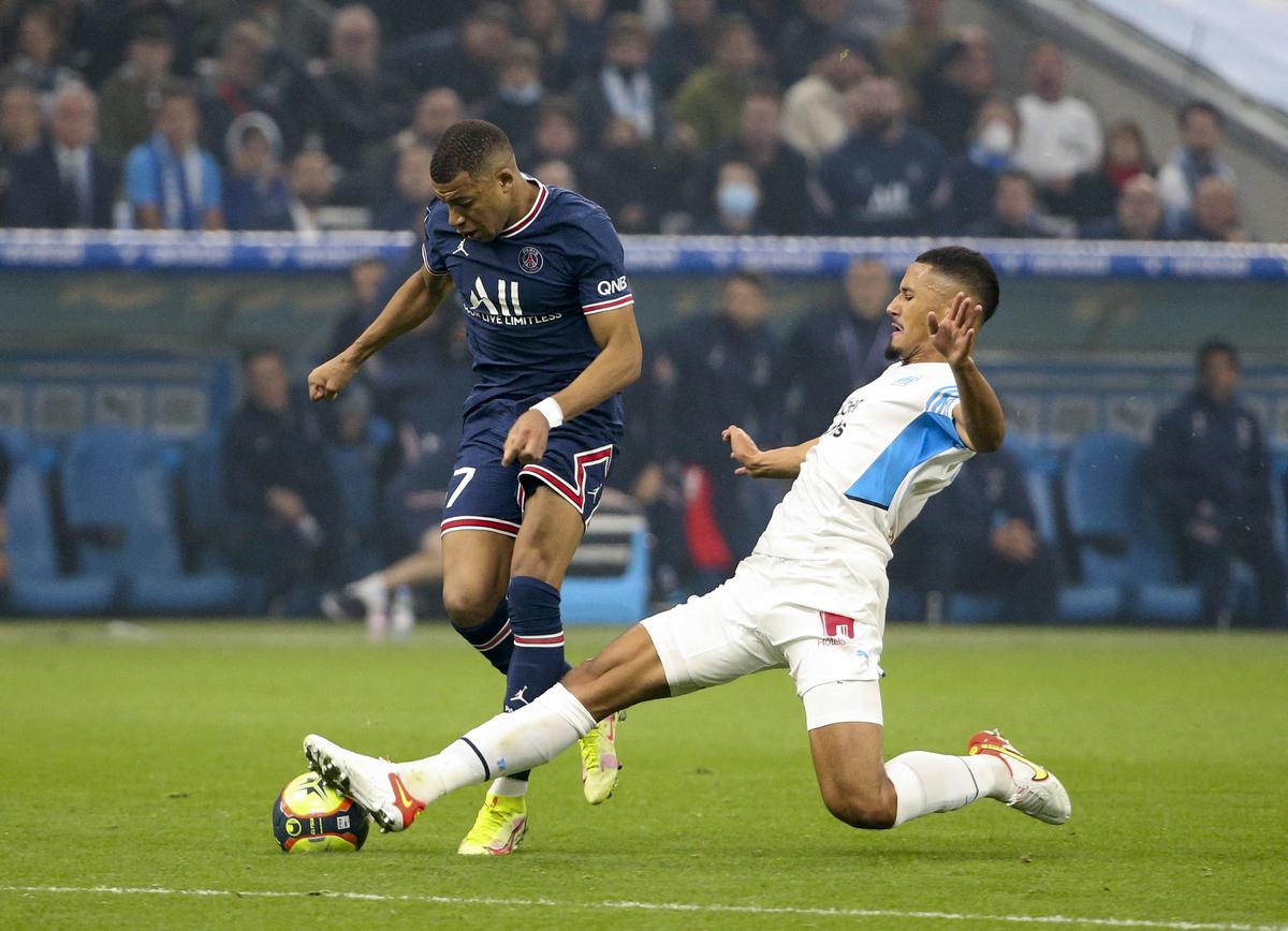 Fotbalistul de 20 de ani despre vorbește toată lumea, după Olympique Marseille - PSG! A câștigat 4 din 5 dueluri directe cu Mbappe