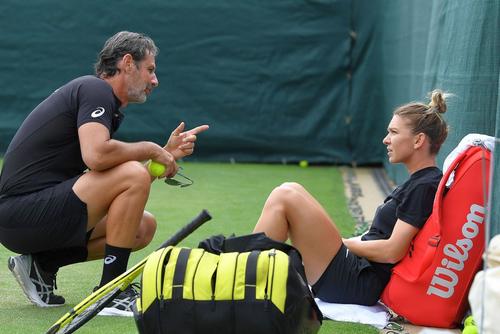 Mouratoglou și Simona Halep // FOTO: Imago