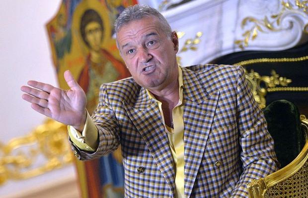 Gigi Becali și-a certat cei 2 favoriți, imediat după victoria cu Sepsi: „N-ai voie! Jucam în 10 oameni” + pe cine a remarcat: „Și-a scos deja banii!”