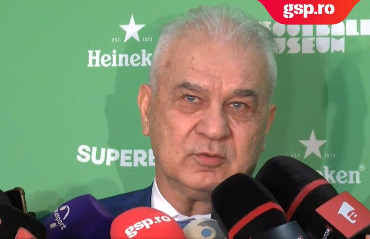 Anghel Iordănescu, năpădit de emoții la inaugurarea Muzeului Fotbalului: „Mă bucură contribuția lui Gică Popescu și că mi-am revăzut prietenii”