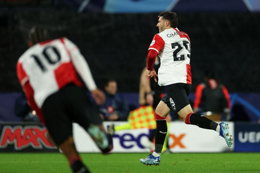 Santiago Gimenez (22 de ani) a marcat o „dublă” contra lui Lazio, în victoria 3-1 din grupa e a Ligii Campionilor. Atacantul mexican este o adevărată „nestia nera” pentru trupa lui Maurizio Sarri.