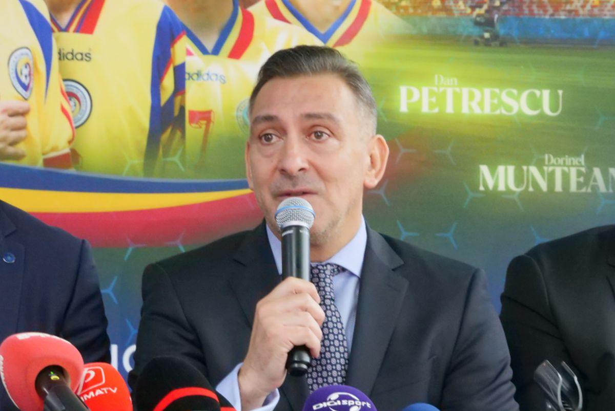 Ilie Dumitrescu a avut lacrimi în ochi la conferința „Generației de Aur”: „Ar fi meritat și el să fie cu noi la acest eveniment”