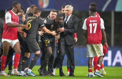 Scandal pe teren după meciul Braga - Real Madrid » Antonio Rudiger l-a „vânat” pe antrenorul secund al portughezilor! S-a vorbit de rasism + Alarmă cu Jude Bellingham