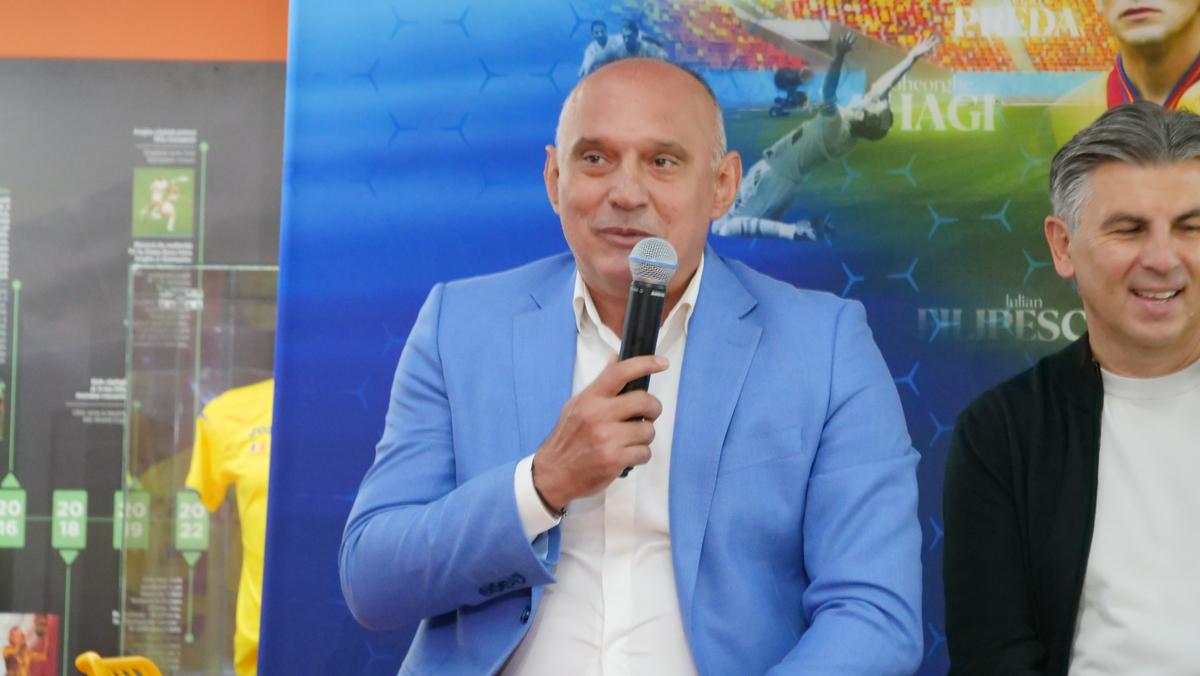 Meci de gală anunțat de „Generația de Aur”: „Ultima oară când mai jucăm împreună! Vrem ca echipa adversă să fie condusă de Mourinho”