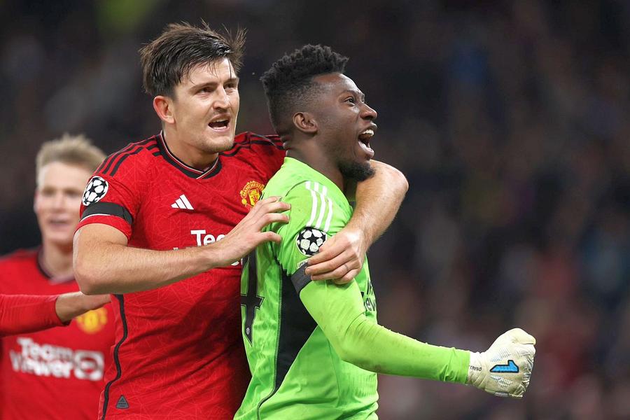 Andre Onana ar putea fi doar rezervă la meciul cu FCSB. Foto: Twitter Amicul lui Ruben Amorim a vorbit cu Gazeta, înainte de FCSB - United: „E supărat! Lui Manchester îi lipsește echilibrul” + Veste de insider: „El ar putea fi trecut pe bancă la București”