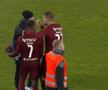 S-au luat la harță la final, sub ochii lui Dan Petrescu! „Bursucul” a intervenit imediat! Imagini incredibile din Gruia