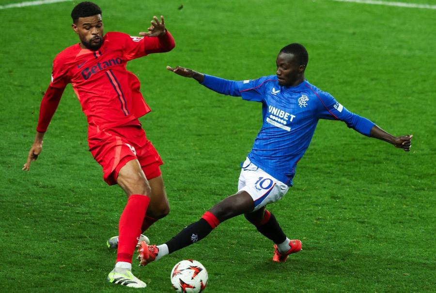 Malcom Edjouma, în Rangers - FCSB / foto: Imago Images Jucătorul de la FCSB este dorit în Superliga: „Am vorbit cu el”
