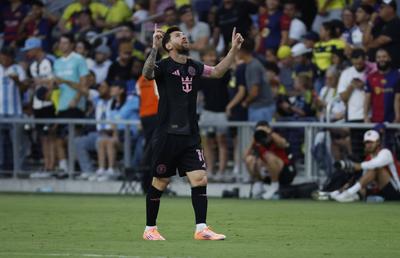 Lionel Messi, show total în MLS: dubla și pasa de gol a argentinianului aduc victoria în debutul play-off-ului: „Messi a schimbat complet traiectoria MLS”