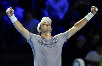 Joao Fonseca l-a egalat pe Roger Federer și a intrat în istoria tenisului brazilian » Sportivul de 19 ani va lupta pentru titlu la Basel