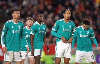 Liverpool se SCUFUNDĂ: a patra înfrângere consecutivă în Premier League!