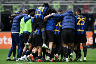 Chivu, salvat pe finalul meciului cu Drăgușin » Inter câștigă în prelungiri împotriva Fiorentinei