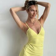 Candice Swanepoel // foto: instagram @candiceswanepoel