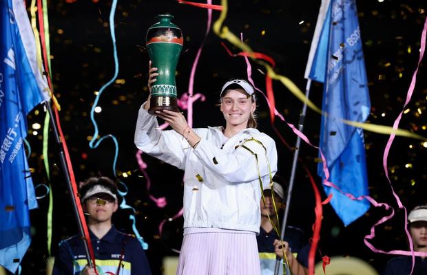 Elena Rybakina își păstrează titlul în turneul WTA 500 de la Ningbo, după o finală dominatoare cu fosta finalistă de la US Open