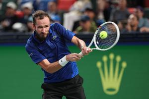 Daniil Medvedev își apără titlul de la Almaty și mai face un pas spre ATP Finals