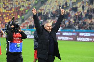 Cui a arătat Reghecampf tabela în FCSB - Rapid: „Erau niște specimene, dar nu lor” » Ce le reproșează + Ce zice de scandările rasiste