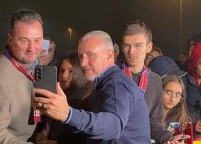 „Avem antrenor de Champions League” » Ce s-a întâmplat la autocar, după FCSB - Rapid