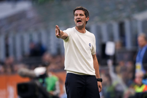 Inter - Fiorentina, duel în etapa 8 din Serie A » Duel între Chivu și Drăgușin
