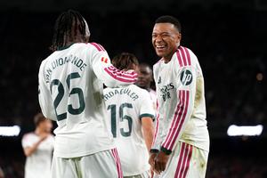 Barcelona - Real Madrid » LOVITURĂ DE GRAȚIE! Mbappe înscrie, mai sunt doar câteva minute