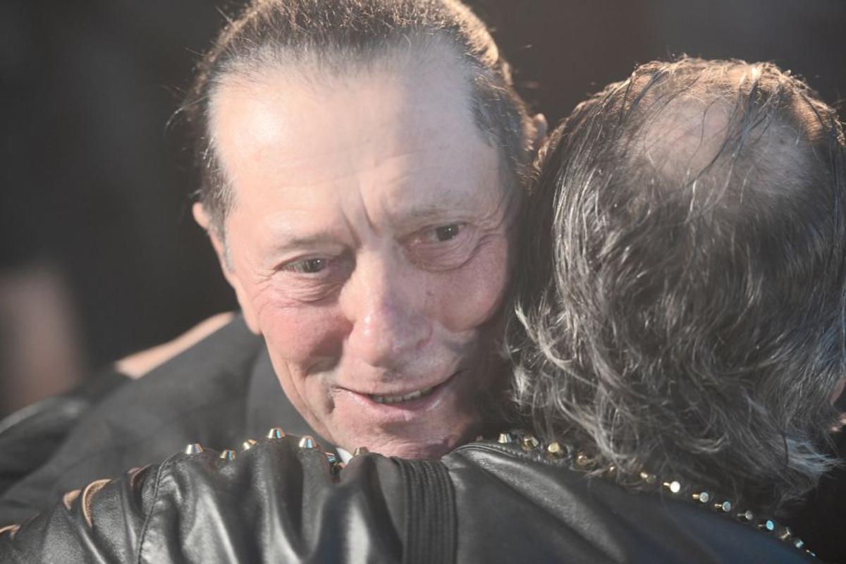 GALERIE FOTO Ivan Patzaichin, emoționat până la lacrimi de surpriza asociației care îi poartă numele » Fostul mare sportiv împlinește mâine 70 de ani!