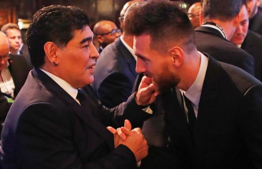 Diego Maradona, unul dintre cei mai mari fotbaliști din istoria fotbalului, s-a stins astăzi din viața, la 60 de ani.