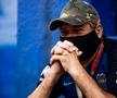 Imaginile durerii » Fanii lui Maradona își plâng idolul în stradă