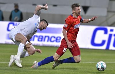 Exilați în 4 luni » 10 antrenori dați afară și 25 de jucători OUT: „revoluții” la CFR Cluj și FCSB