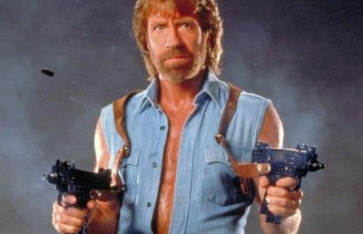 Donald Trump e peste Chuck Norris la taekwondo! Ce distincție cu centură neagră a primit