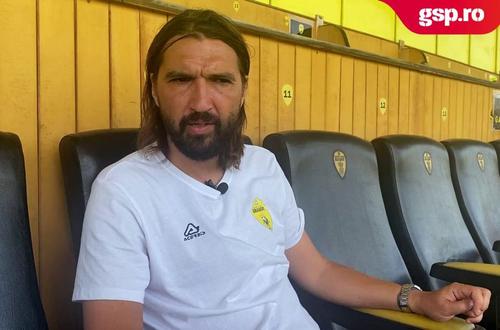 Dan Alexa (43 de ani) s-a asigurat că va fi primit cu ostilitate în Ghencea, la meciul dintre CSA Steaua și FC Brașov.
