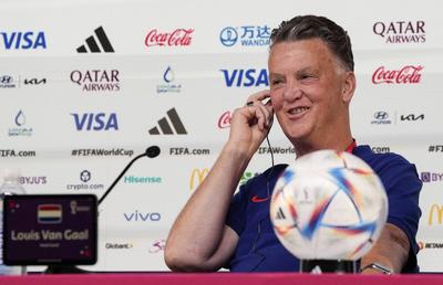 Louis Van Gaal surprinde: „Ecuador ne va crea mai multe probleme decât Senegalul”