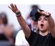 Suporterii Iranianului au oferit momente emoționante la startul meciului cu Țara Galilor de la Campionatul Mondial / Sursă foto: Guliver/Getty Images