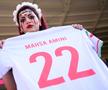 Suporterii Iranianului au oferit momente emoționante la startul meciului cu Țara Galilor de la Campionatul Mondial / Sursă foto: Guliver/Getty Images