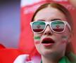 Suporterii Iranianului au oferit momente emoționante la startul meciului cu Țara Galilor de la Campionatul Mondial / Sursă foto: Guliver/Getty Images