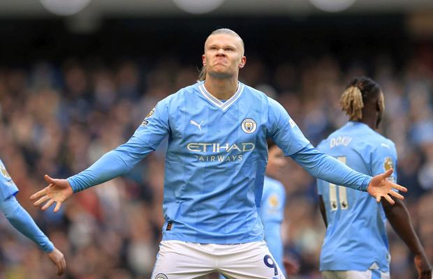 Cum au explodat salariile în trei decenii de Premier League: cel mai bine plătit jucător actual câștigă de 86,5 de ori mai mult decât cel din 1992!