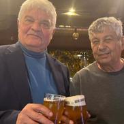 După lansare, Ioan Andone și Mircea Lucescu s-au relaxat la bere