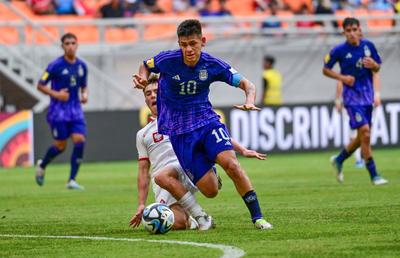 Noua senzație a fotbalului argentinian, după hattrick-ul din „sferturile” CM U17: „Să învingi Brazilia este ca și cum ai face sex”
