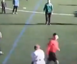 Caz uluitor în Spania! » O femeie a intrat pe teren și l-a plesnit pe arbitru