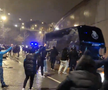 SCENE INCREDIBILE! » Fanii lui Porto au atacat cu torțe autocarul propriei echipe după ultimul meci