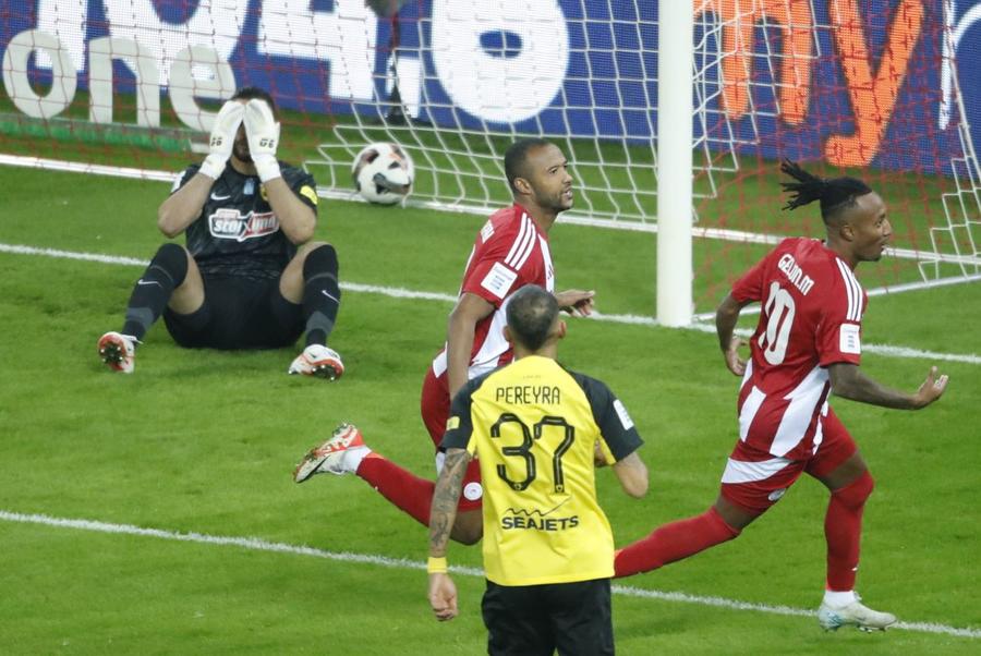 Ayub El Kaabi, de neoprit în atacul echipei lui Jose Luis Mendilibar, la 4-1 cu AEK Atena. Victorie care a suit-o pe Olympiakos pe primul loc / Foto: Imago Pericolul major pentru FCSB » Olympiakos are un gol garantat pe meci cu el în teren! Superstatistici în 2024