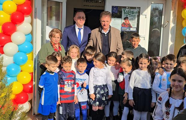 „Este o misiune personală” » Gică Popescu și Generația de Aur au dat startul donațiilor pentru școlile unde au învățat