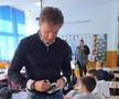 „Este o misiune personală” » Gică Popescu și Generația de Aur au dat startul donațiilor pentru școlile unde au învățat